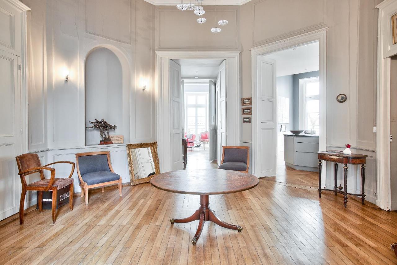 En Plein Centre Ville Appartement D'Exception Nantes Exterior photo