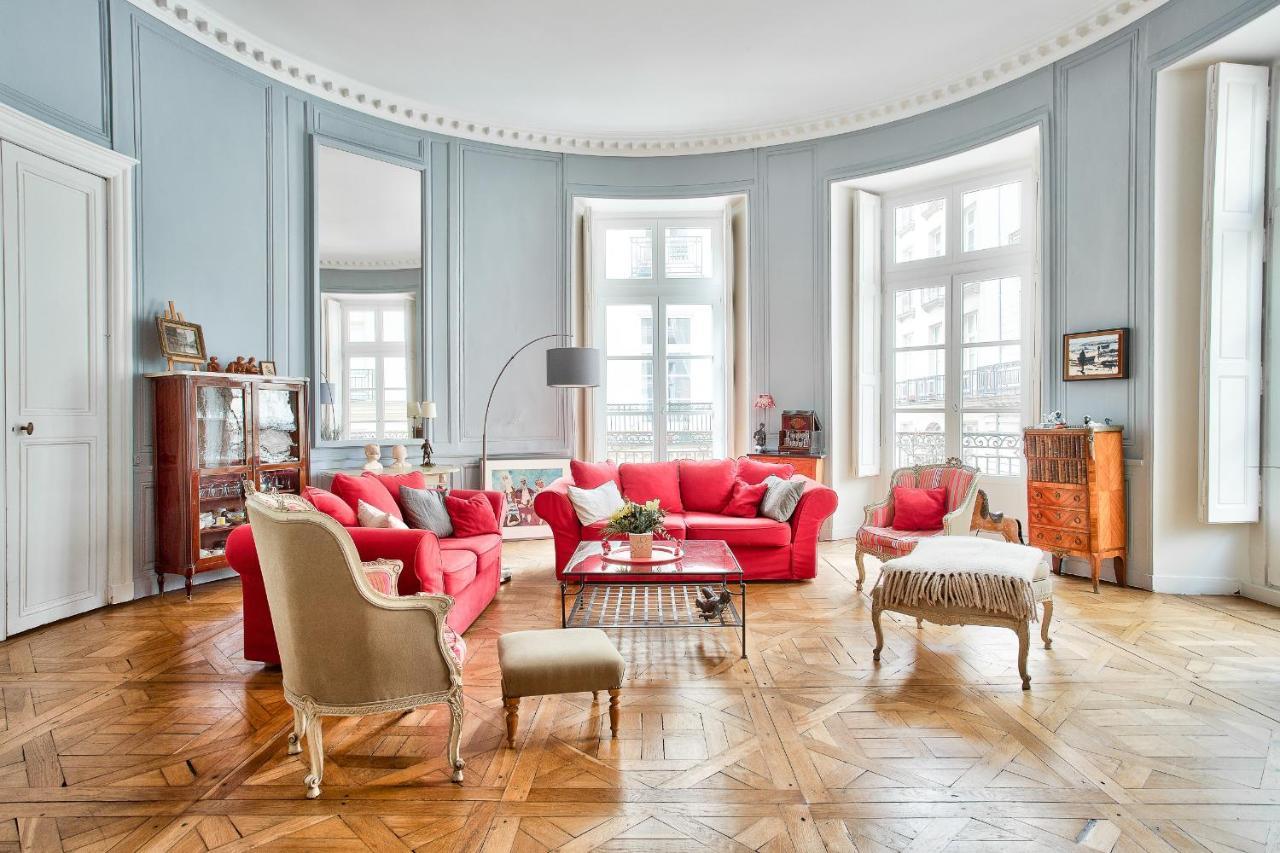 En Plein Centre Ville Appartement D'Exception Nantes Exterior photo
