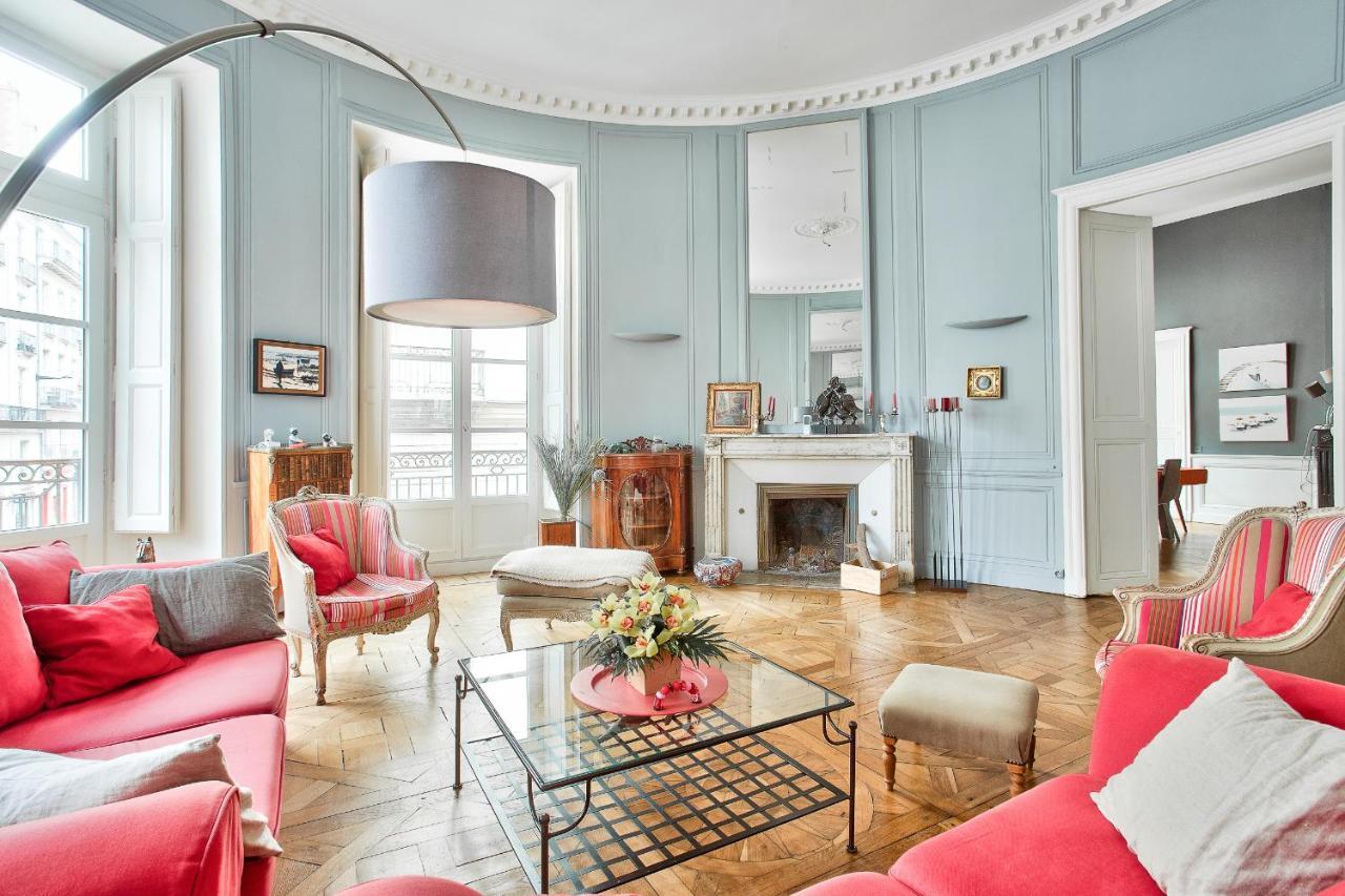En Plein Centre Ville Appartement D'Exception Nantes Exterior photo