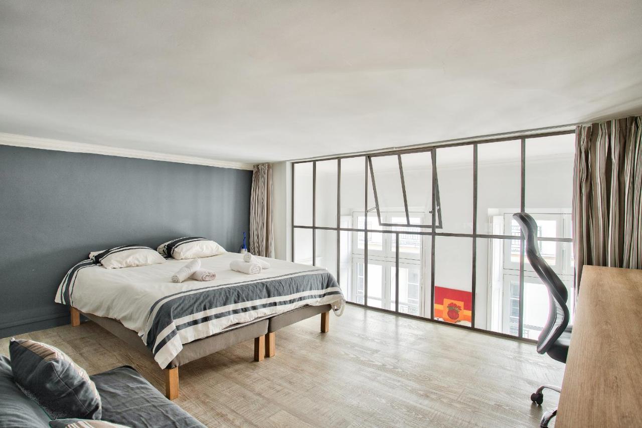 En Plein Centre Ville Appartement D'Exception Nantes Exterior photo
