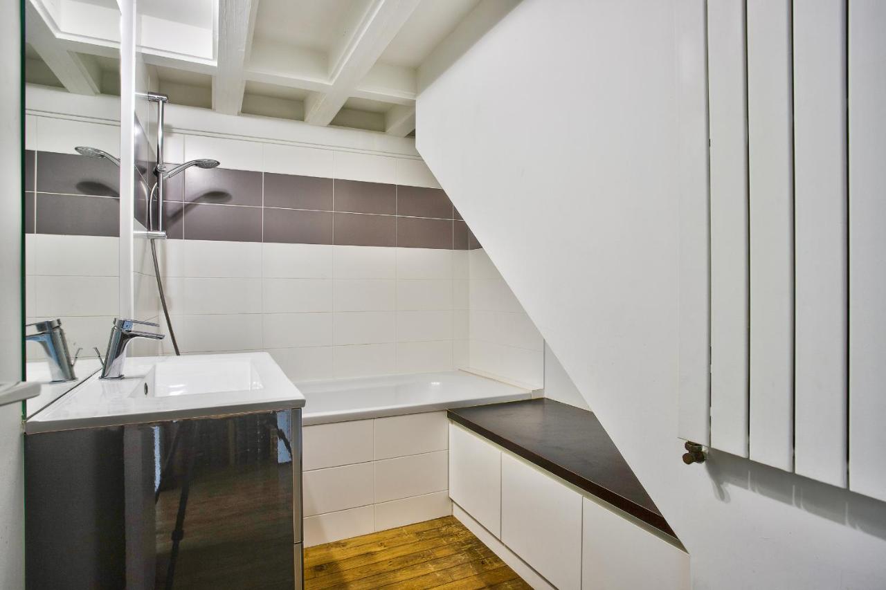 En Plein Centre Ville Appartement D'Exception Nantes Exterior photo